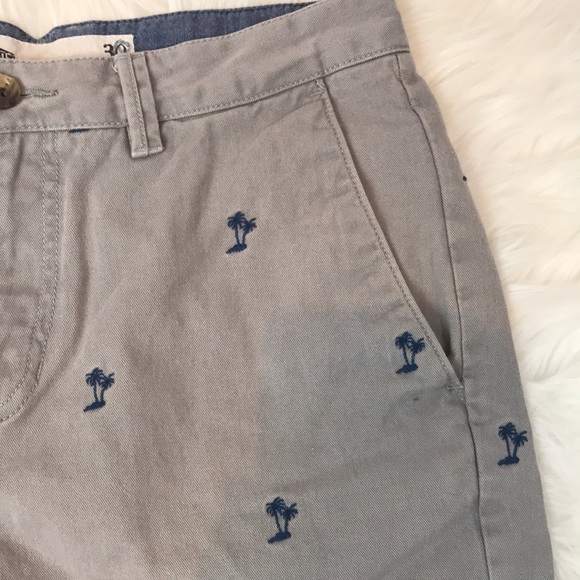 Young Men’s Vans Shorts - Picture 2 of 11